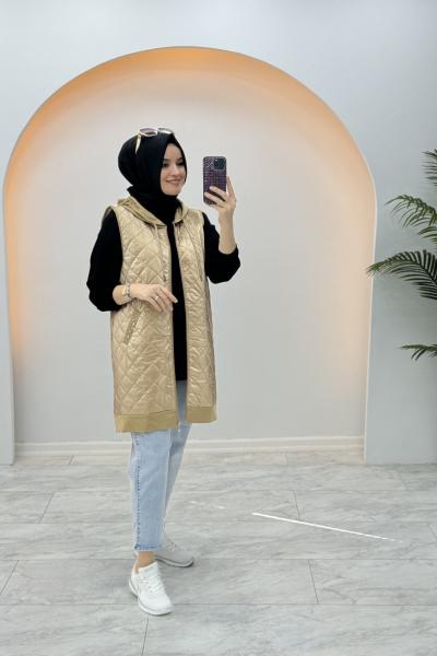 Rugan Detaylı Kapitone Yelek Camel