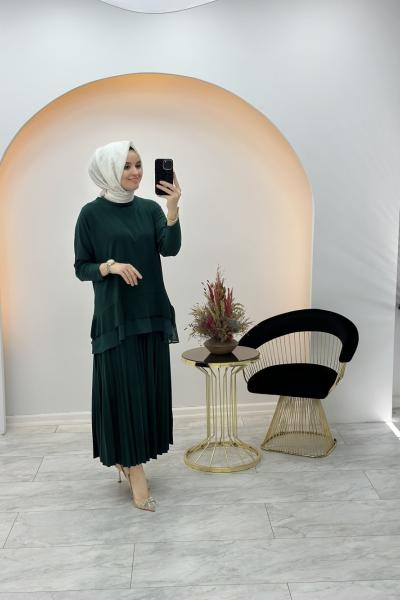 Gizem Şifon Detaylı Etekli Takım Zümrüt