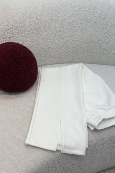 Yırtmaç Modal Pantolon Beyaz