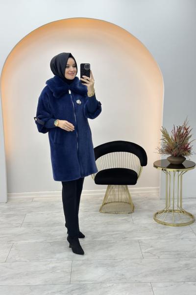 Broşlu Angora Kaban Lacivert