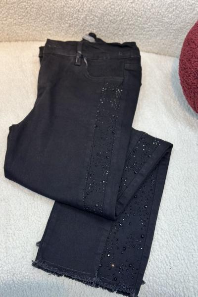 Püsküllü Taşlı Kot Pantolon Siyah