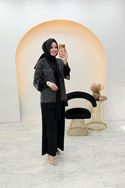 Pul Detaylı Üçlü Takım Siyah