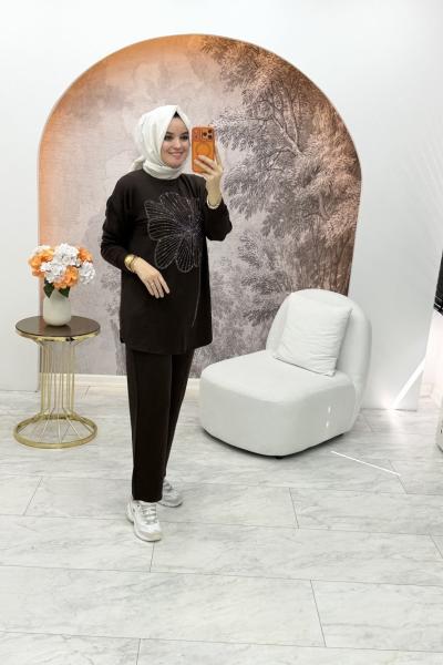 Ferya Taşlı Takım Kahverengi