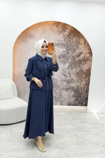 Özlem Etekli Takım Lacivert